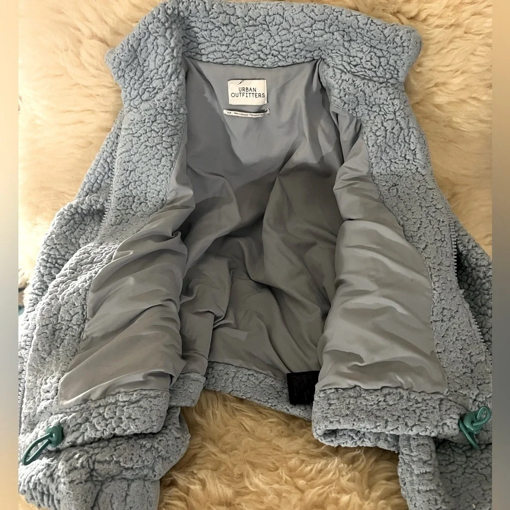 Urban Outfitters Baby Blue Cropped Sherpa Fleece Oversized Jacket
